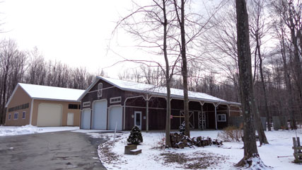 [ Click to tour the barns! ]